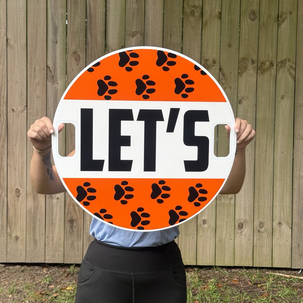 Custom Cheer Signs | Circle, Square & Rectangle with or without Handles