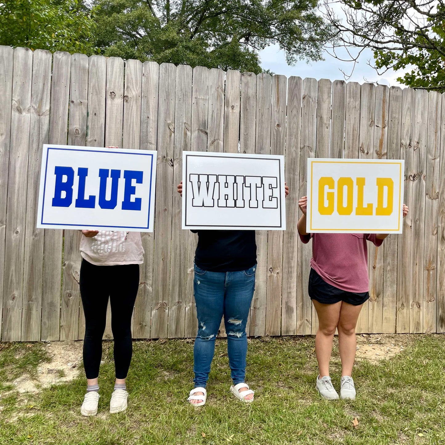 Custom Cheer Signs | Circle, Square & Rectangle with or without Handles
